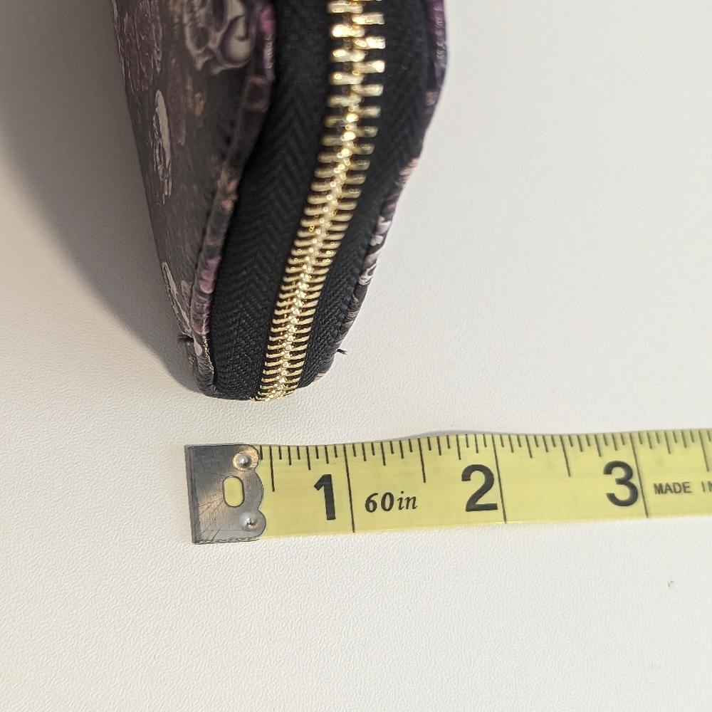 Skullette Brand Purple Roses & Skulls Vegan Leather Wallet New! - Picture 10 of 11